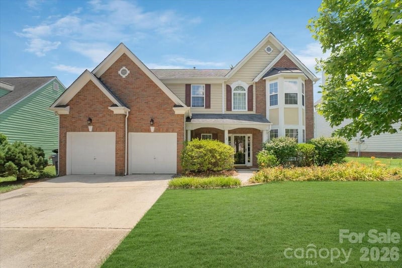 11932 Fox Glen Road, Charlotte, NC - 4 beds, 2.5 baths, 2,791 sqft - $445,000