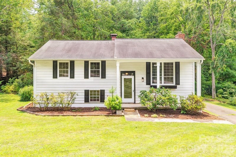47 Bell Road, Asheville, NC - 4 beds, 2 baths, 1,576 sqft - $424,500
