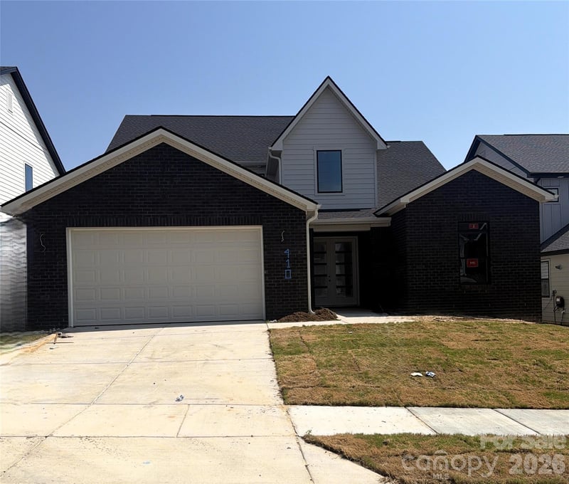 410 Benita Marie Drive, Tega Cay, SC - 4 beds, 4 baths, 3,287 sqft - $920,000