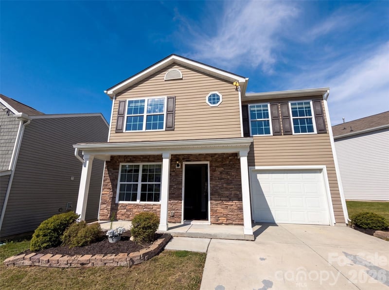 7244 Finnigan Road, Charlotte, NC - 3 beds, 2.5 baths, 1,391 sqft - $335,000