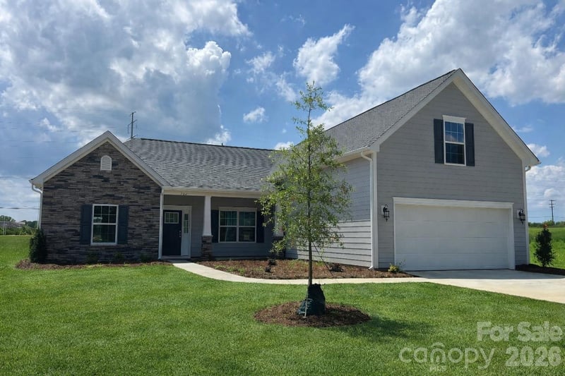 262 Corrie Ann Drive, Concord, NC - 4 beds, 3.5 baths, 2,305 sqft - $597,500