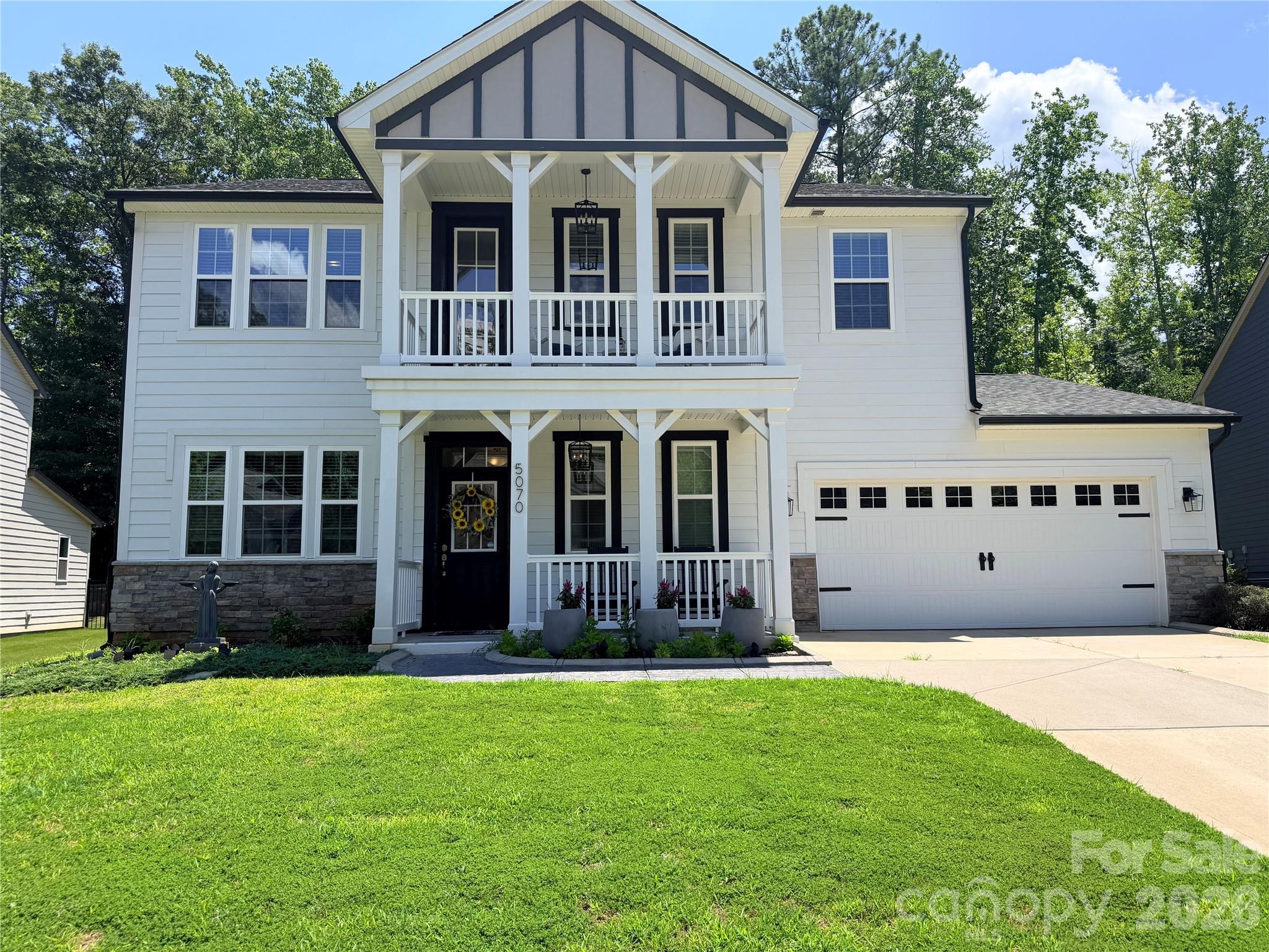 5070 Watersail Way, Lake Wylie, SC. property listing photo
