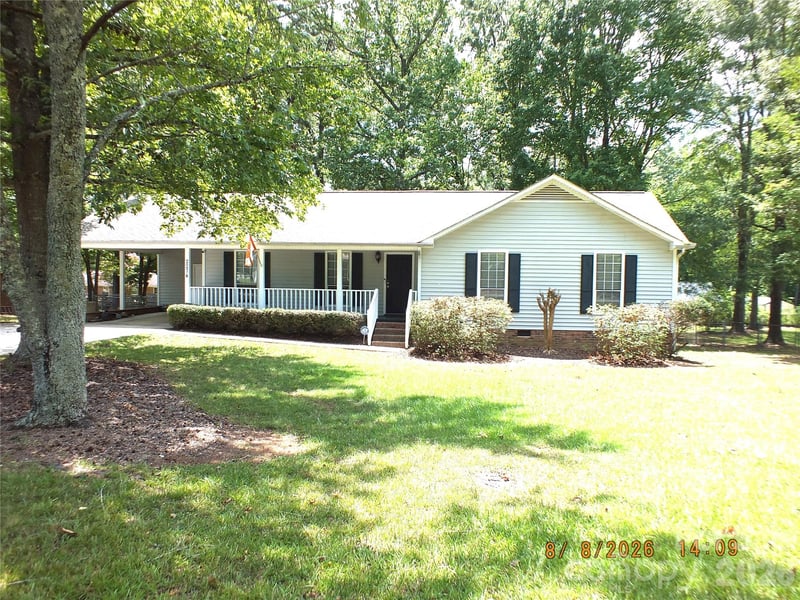 2274 White Pine Court, Lancaster, SC - 3 beds, 2 baths, 1,227 sqft - $265,000