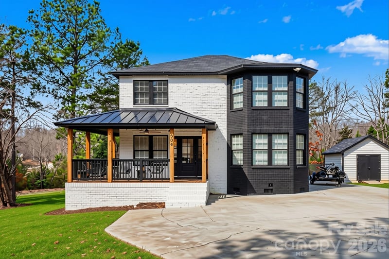 504 Six Mile Creek Road, Lancaster, SC - 3 beds, 2.5 baths, 1,715 sqft - $499,000