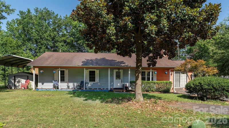 2521 Kempsar Lane, Monroe, NC - 5 beds, 3 baths, 2,086 sqft - $340,000