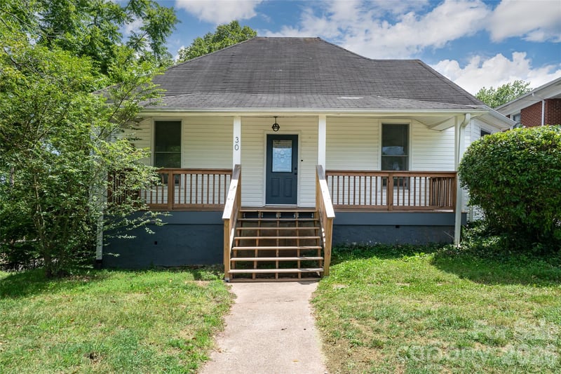 30 Bartlett Street, Asheville, NC - 4 beds, 2 baths, 1,730 sqft - $520,000
