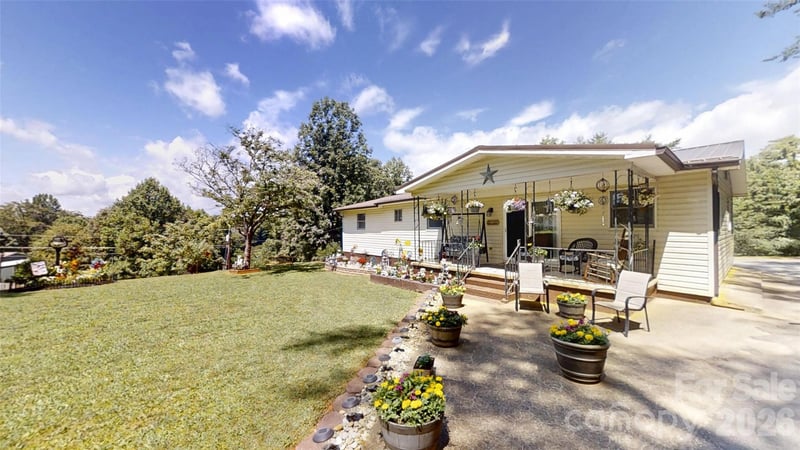 81 Pine Mount Road, Weaverville, NC - 3 beds, 1 bath, 1,355 sqft - $300,000