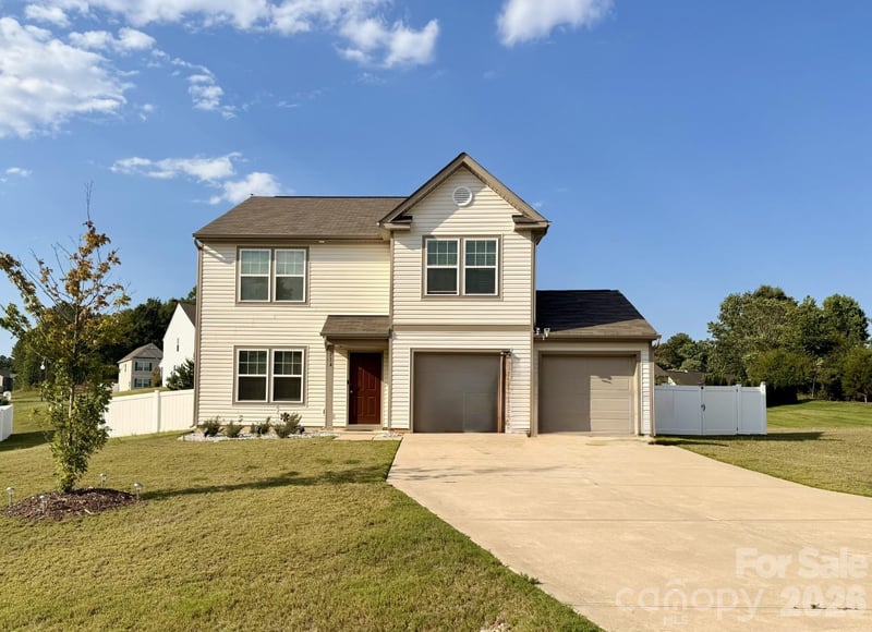 714 Lexington Drive Apt 52, Albemarle, NC - 4 beds, 3 baths, 2,076 sqft - $333,000
