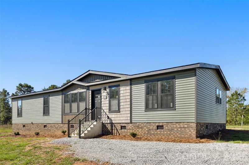 6414 Mingo Road, Heath Springs, SC - 4 beds, 3 baths, 1,706 sqft - $350,000