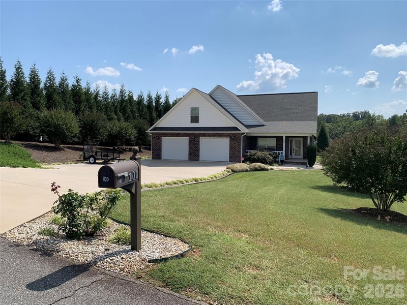 100 Rivercliff Drive, Hudson, NC - 3 beds, 2 baths, 2,097 sqft - $524,900