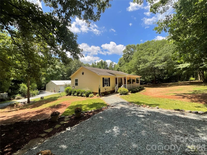 6334 Griffin Road, Lancaster, SC - 3 beds, 2 baths, 1,344 sqft - $599,900