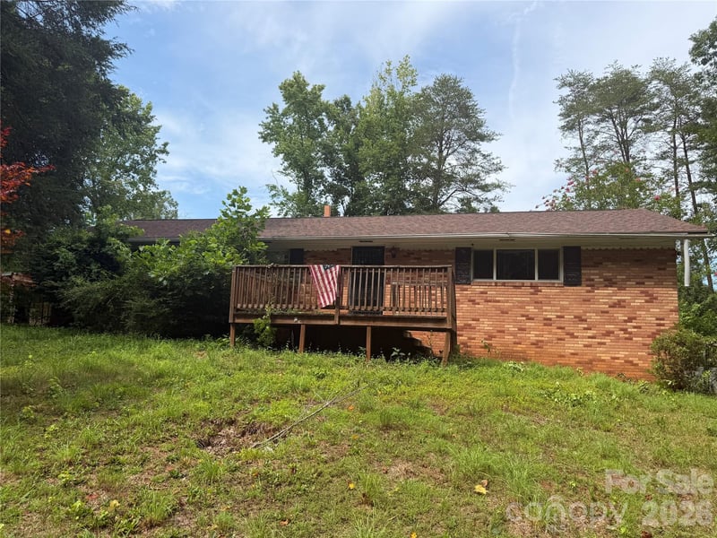 3247 Gastonia Highway, Lincolnton, NC - 3 beds, 1.5 baths - $169,000