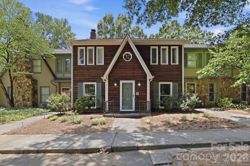 2500 Round Table Road E, Monroe, NC - 4 beds, 3 baths, 1,745 sqft - $295,000