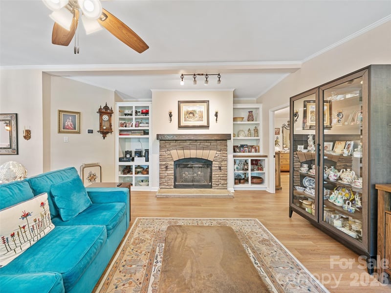 201 Franklin Village Road, Spruce Pine, NC - 3 beds, 2 baths, 1,620 sqft - $354,500