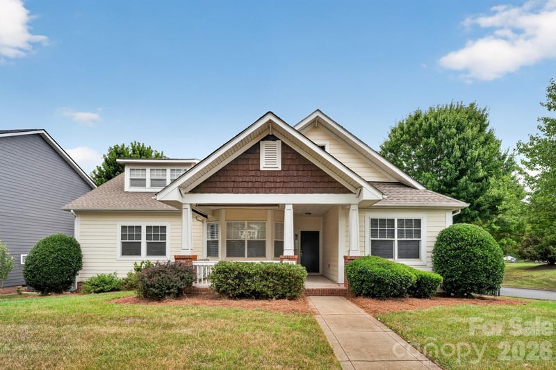 5918 Phyliss Lane, Charlotte, NC - 4 beds, 3 baths, 2,431 sqft - $529,900