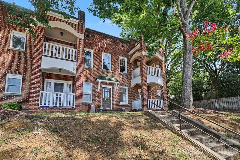 843 Ideal Way Apt 11, Charlotte, NC - 1 bed, 1 bath, 594 sqft - $295,000