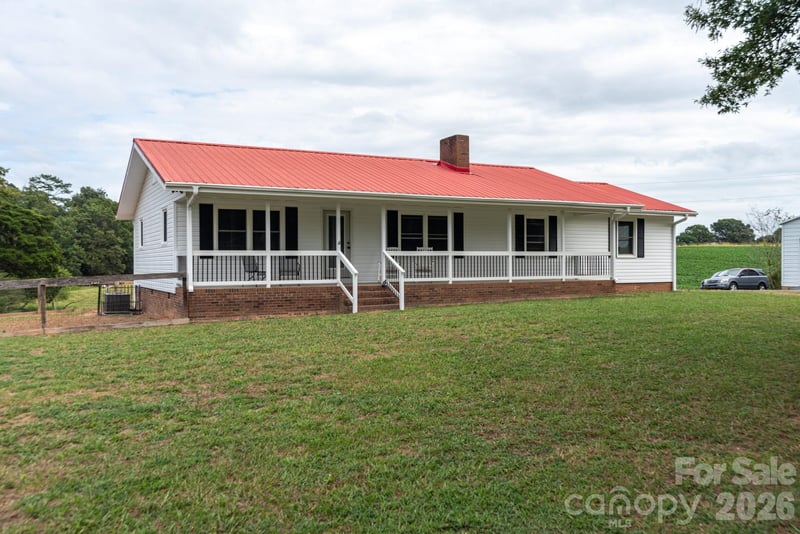 4505 E Highway 218 Highway, Monroe, NC - 3 beds, 2 baths, 1,810 sqft - $385,000