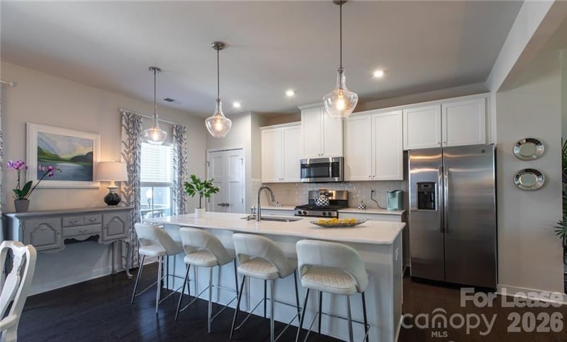3023 Salix Bend Drive, Charlotte, NC - 3 beds, 2.5 baths, 1,964 sqft - $3,025