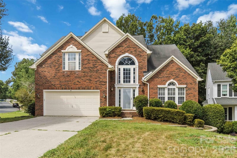 7501 Westray Court Apt 31, Charlotte, NC - 5 beds, 3.5 baths, 3,093 sqft - $595,000