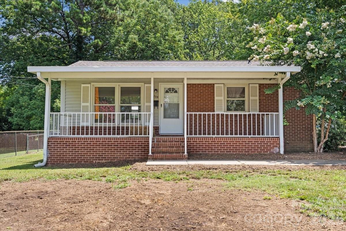 208 Tomberlin Road, Mount Holly, NC. property listing photo