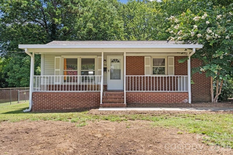 208 Tomberlin Road, Mount Holly, NC - 2 beds, 1 bath, 850 sqft - $235,000