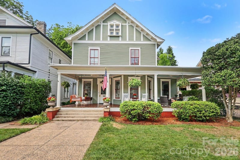 314 E Kingston Avenue E, Charlotte, NC - 4 beds, 3 baths, 2,859 sqft - $1,695,000