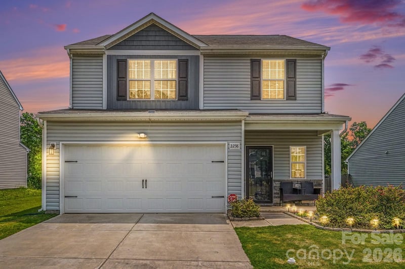 2238 Lanza Drive, Charlotte, NC - 3 beds, 2.5 baths, 1,809 sqft - $375,000