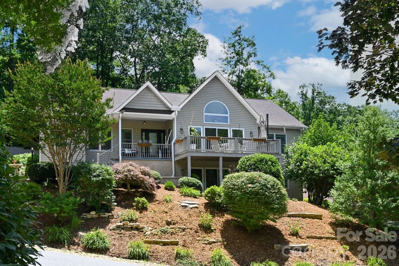 77 Carriage West Drive, Hendersonville, NC - 3 beds, 2.5 baths, 2,582 sqft - $695,000
