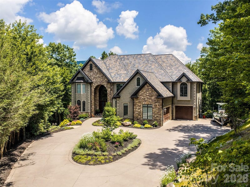 413 Barrington Drive, Asheville, NC - 5 beds, 5.5 baths, 7,861 sqft - $2,495,000
