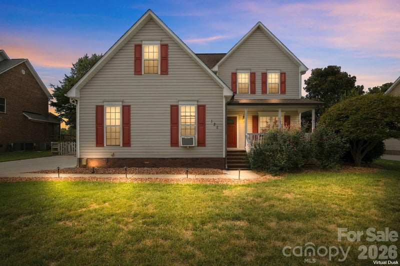 122 Wood Duck Loop, Mooresville, NC - 3 beds, 2.5 baths, 2,061 sqft - $500,000