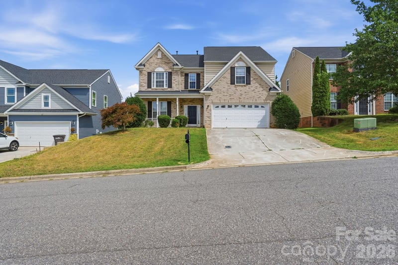 182 Wedge View Way, Statesville, NC - 4 beds, 2.5 baths, 2,487 sqft - $379,999