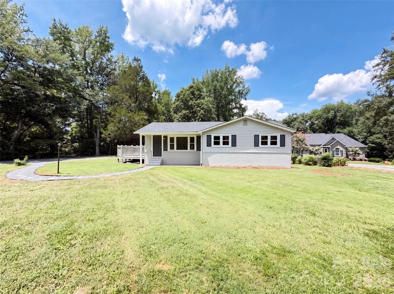 9801 Hannon Road, Charlotte, NC - 3 beds, 1 bath, 1,370 sqft - $320,000