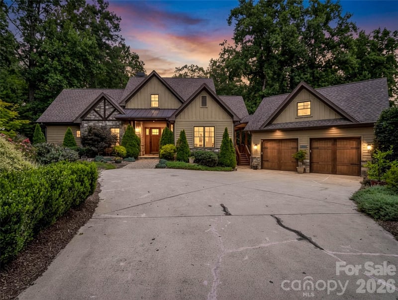 153 Glenn Court, Mill Spring, NC - 4 beds, 4 baths, 2,636 sqft - $1,450,000