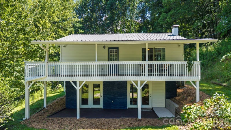 2879 Chandler Creek Road, Mars Hill, NC - 2 beds, 2 baths, 2,014 sqft - $399,000
