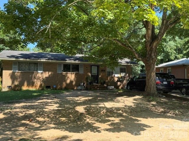 1131 Echo Glen Road, Charlotte, NC - 3 beds, 1 bath, 1,100 sqft - $194,500