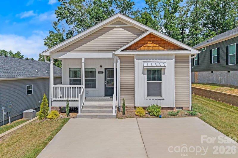 135 Bellamy Road, Asheville, NC - 3 beds, 2 baths, 1,375 sqft - $315,000