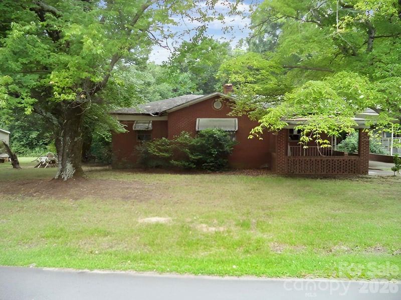 138 Glory Road, Mooresville, NC - 2 beds, 1 bath - $99,900