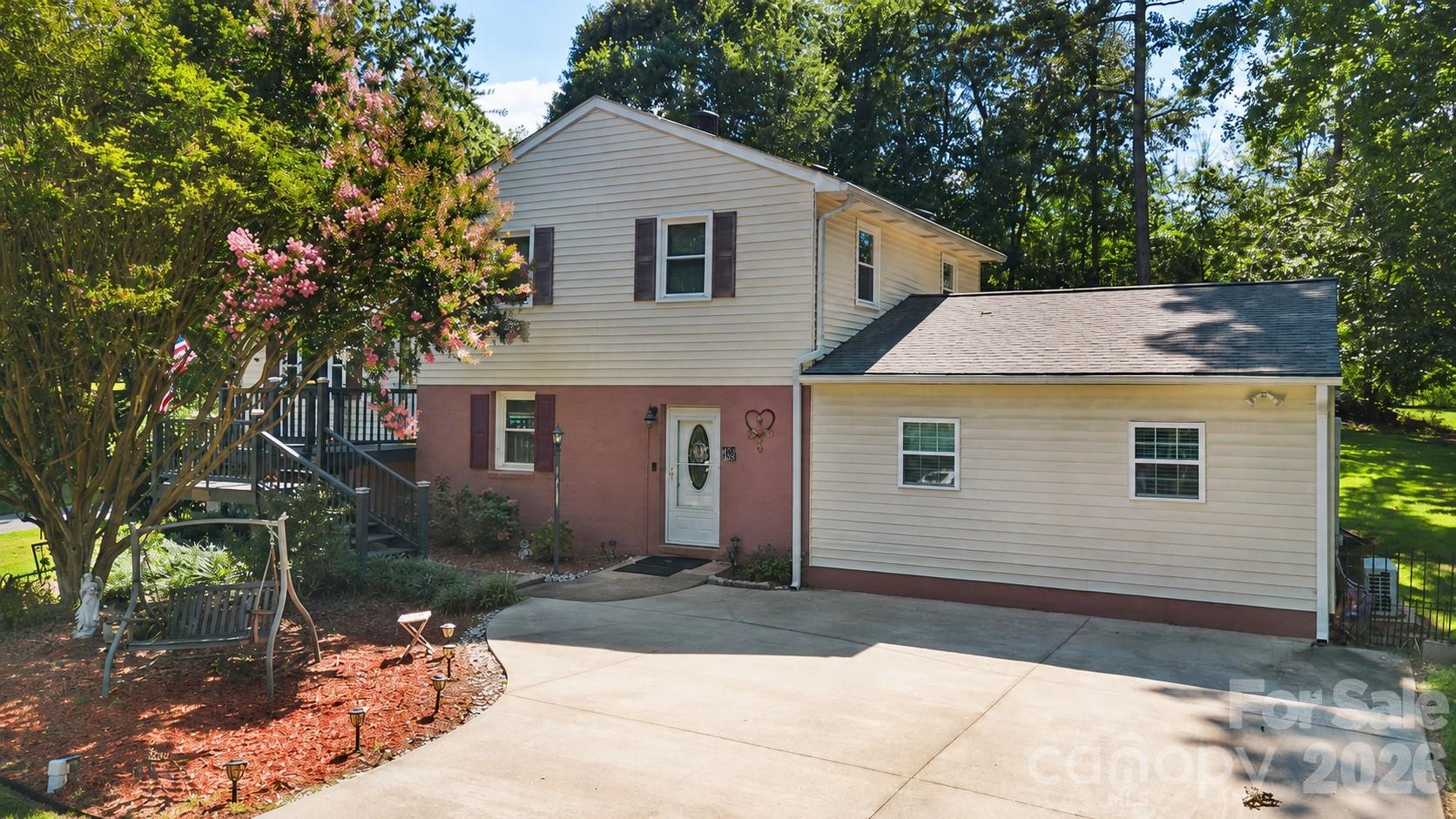 7132 Clear Crossing Lane, Mint Hill, NC. property listing photo