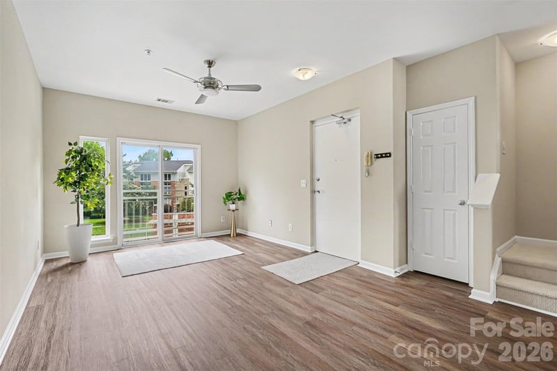 3955 Picasso Court Apt 15, Charlotte, NC - 2 beds, 2.5 baths, 1,330 sqft - $299,900