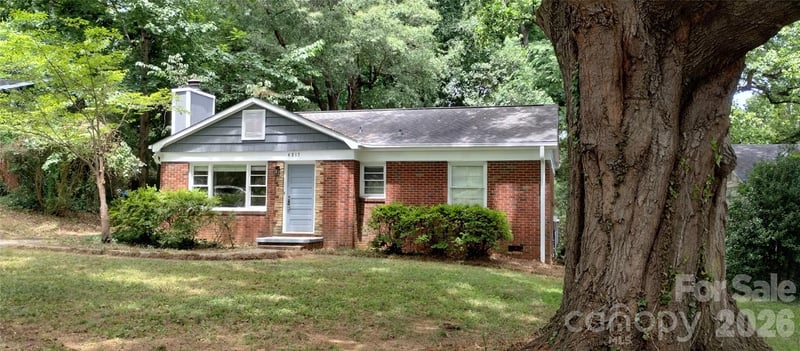 4217 Winfield Drive, Charlotte, NC - 3 beds, 1 bath, 1,032 sqft - $335,000