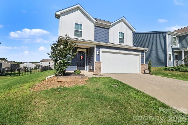 1277 Bryson Lane, Denver, NC - 5 beds, 2.5 baths, 2,398 sqft - $398,000