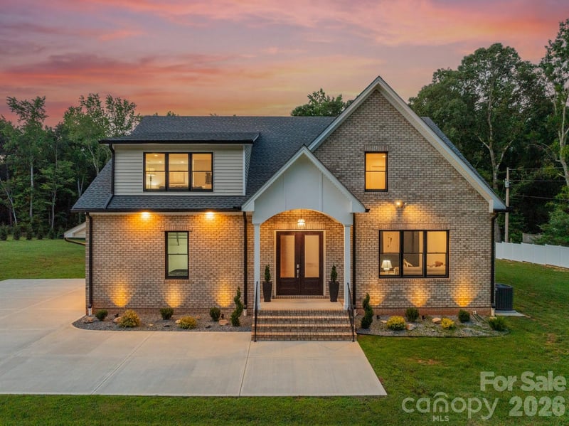 112 Jim Parker Road, Wesley Chapel, NC - 4 beds, 3.5 baths, 3,666 sqft - $1,073,900