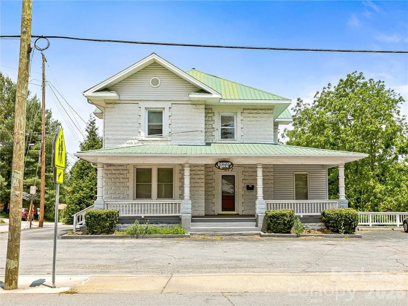 577 Haywood Road, Asheville, NC -  - $4,092/mo