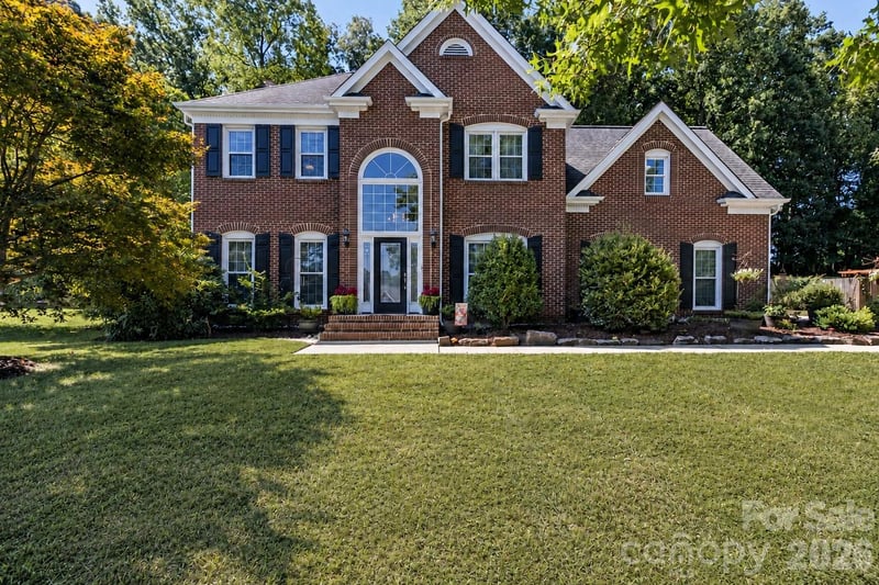 635 Highland Ridge Road, Mooresville, NC - 4 beds, 2.5 baths, 2,404 sqft - $529,900