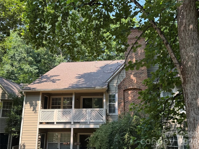 6523 Clavell Lane L, Charlotte, NC - 3 beds, 2 baths, 1,776 sqft - $2,600