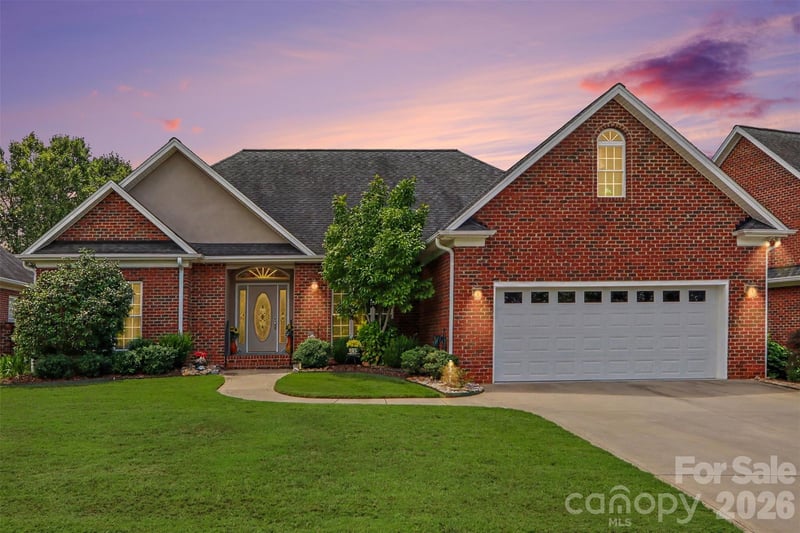 119 Blakemore Drive, Shelby, NC - 3 beds, 2 baths, 2,144 sqft - $429,900