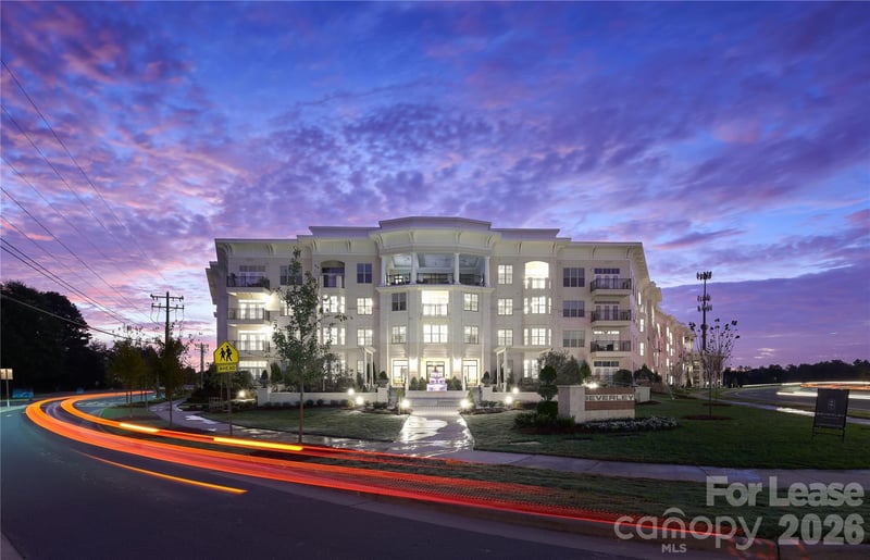 11936 N Community House Road A4, Charlotte, NC - 1 bed, 1 bath, 707 sqft - $1,470