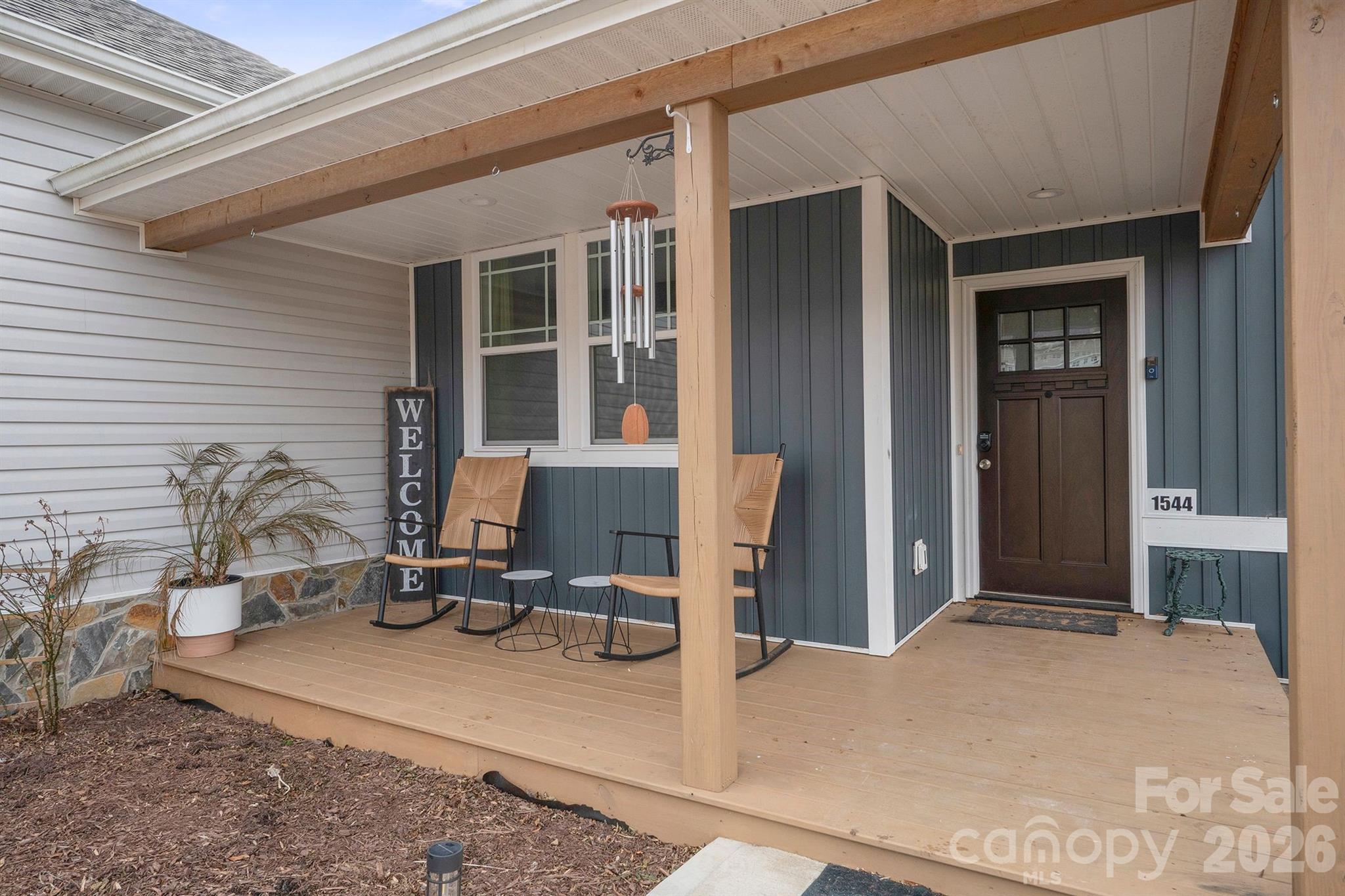 1544 Farmington Hills Drive, Conover, NC. property listing photo