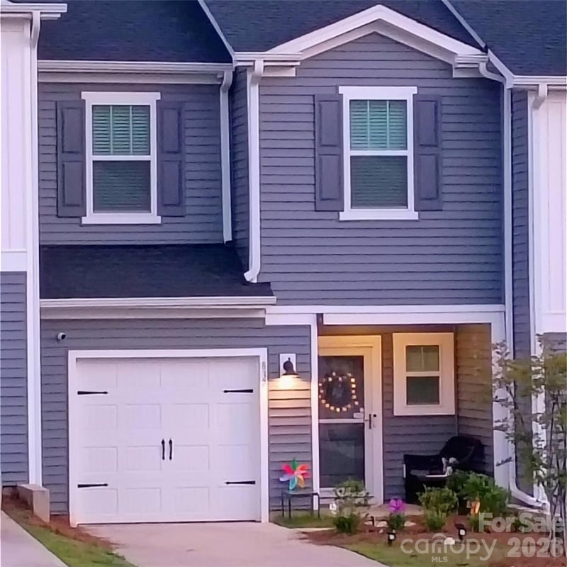 837 Gerard Bay Drive, Fort Mill, SC - 3 beds, 2.5 baths, 1,401 sqft - $374,900