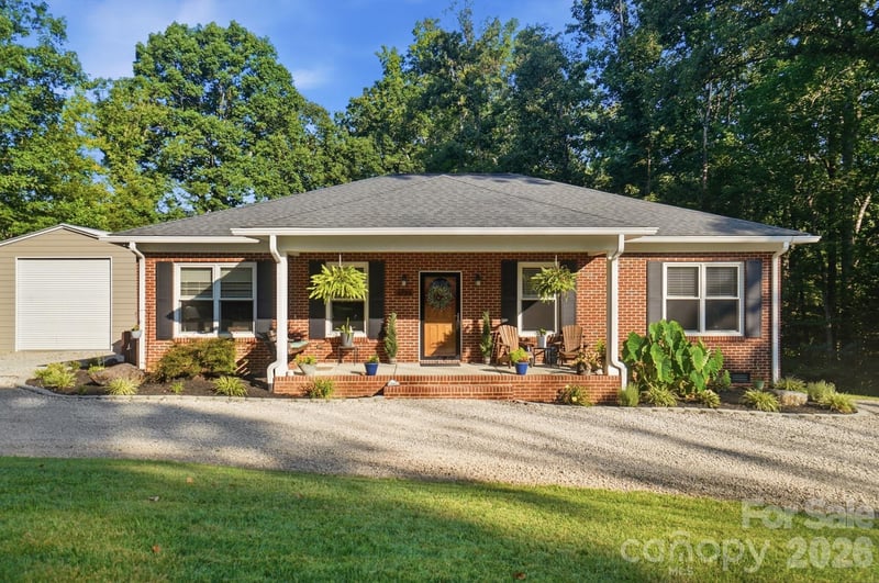 4739 Mountain Island Drive W, Charlotte, NC - 3 beds, 2 baths, 1,738 sqft - $625,000